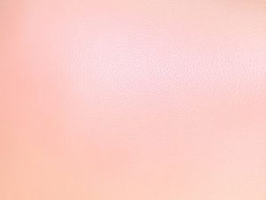 Piele sănătoasă cu un tratament dermatologic.